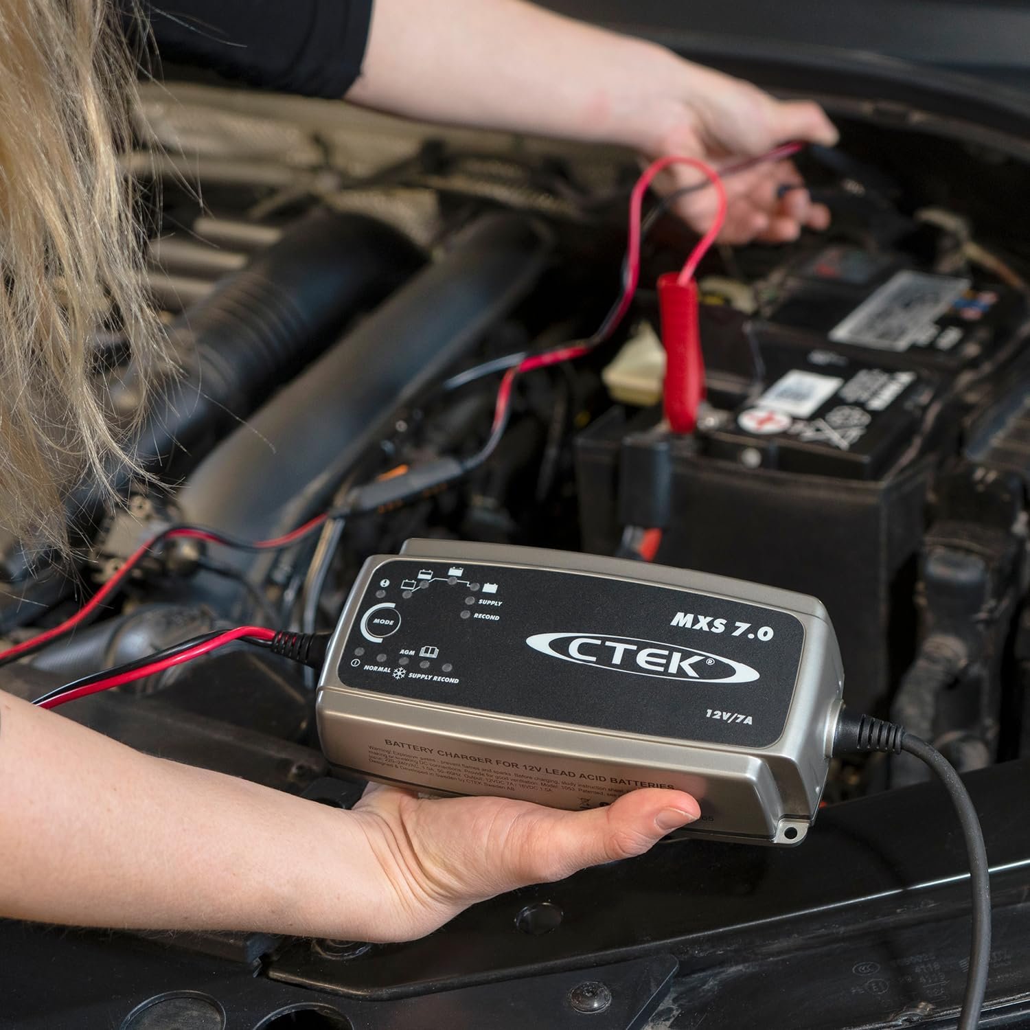 CTEK MXS 7.0 Fully Automatic Battery Charger (Charges, Maintains and Reconditions Car, Caravan and Motorhome batteries) 12V, 7 Amp - UK Plug, Black - Image 6