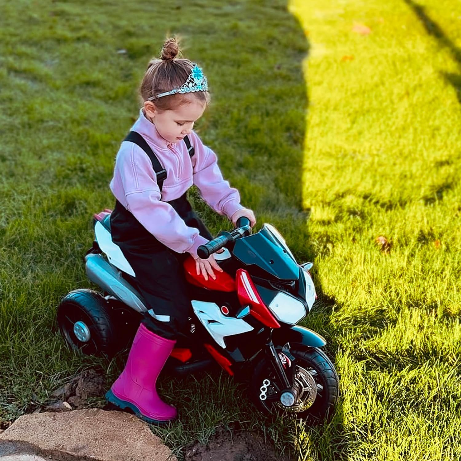 HOMCOM Kids 6V Electric Ride On Motorcycle Electric Motorbike w/Lights Music Horn 3 Wheel Outdoor Play Toy for 3-5 Years, Red - Image 8