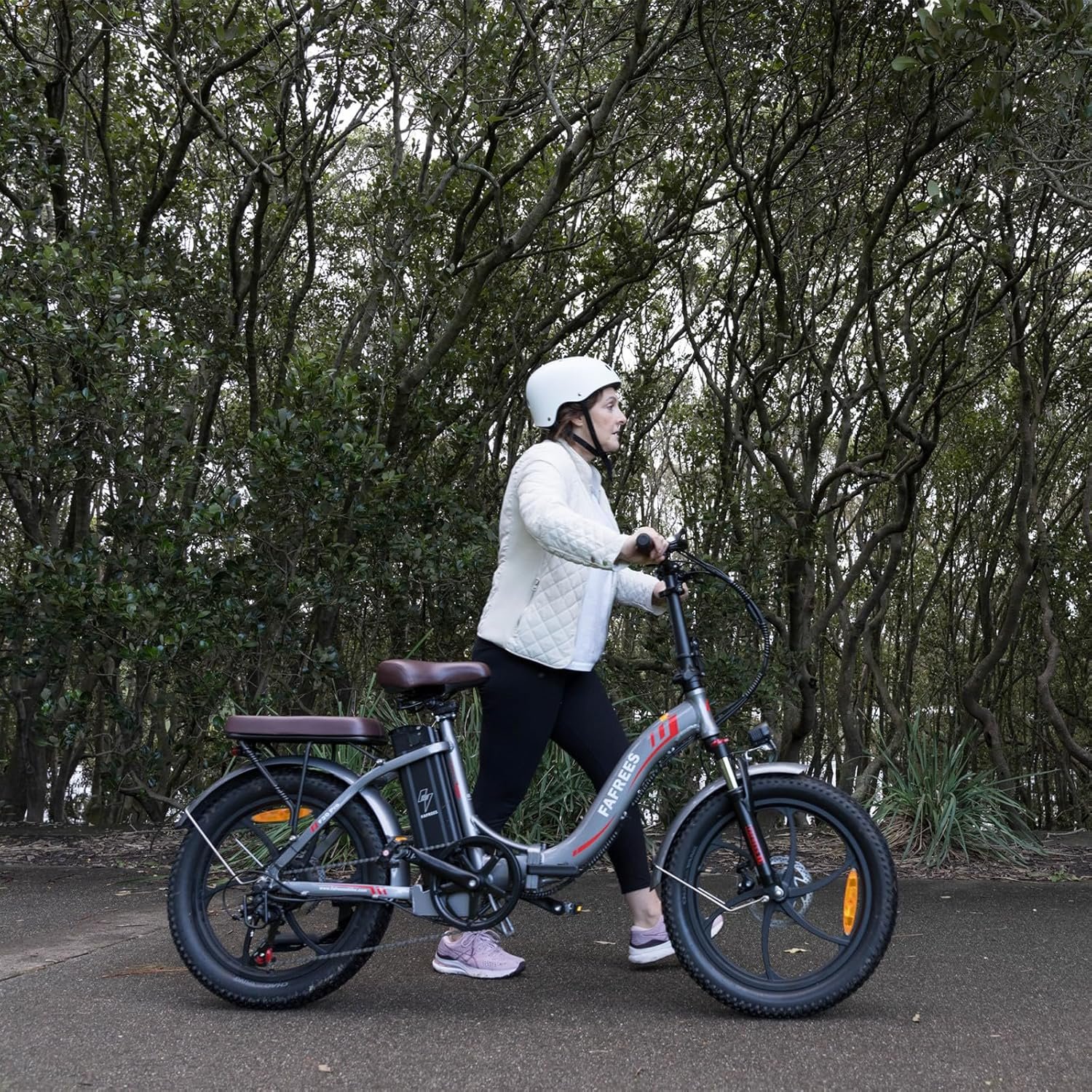 Fafrees F20 PRO Electric Bicycle, 20 * 3.0-inch Women Men Folding Electric Bike, 250W Electric Mountain Bike, 15.5mph, Low-Step Aluminum Alloy Frame, Range 90-120km - Image 2