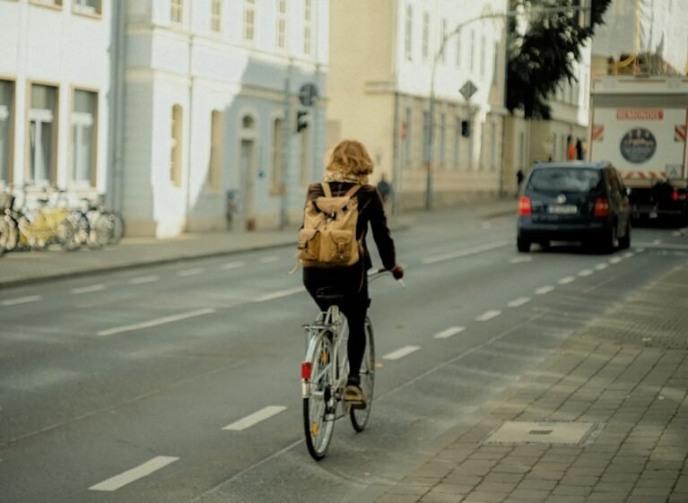 Electric Bike Commuting Tips for Work, School, and Daily Travel
