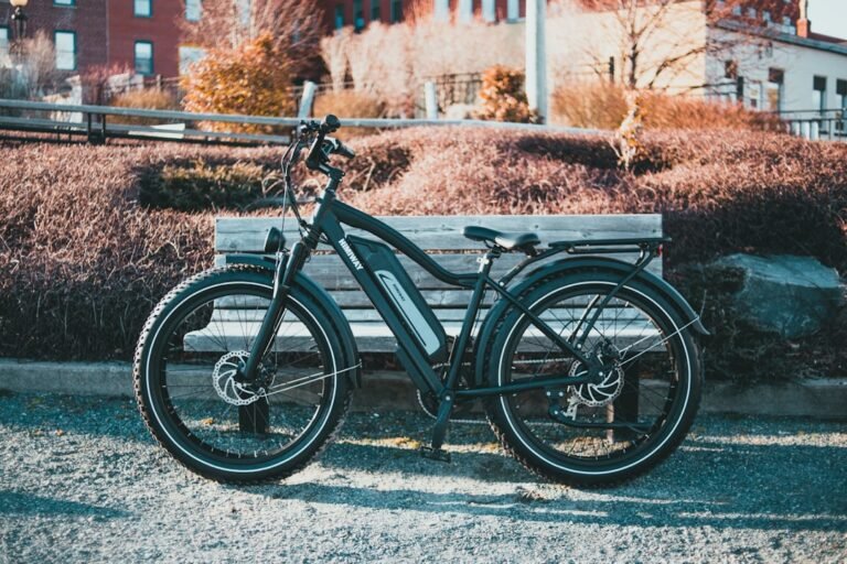 How to Clean an Electric Bike Without Damaging the Motor or Battery